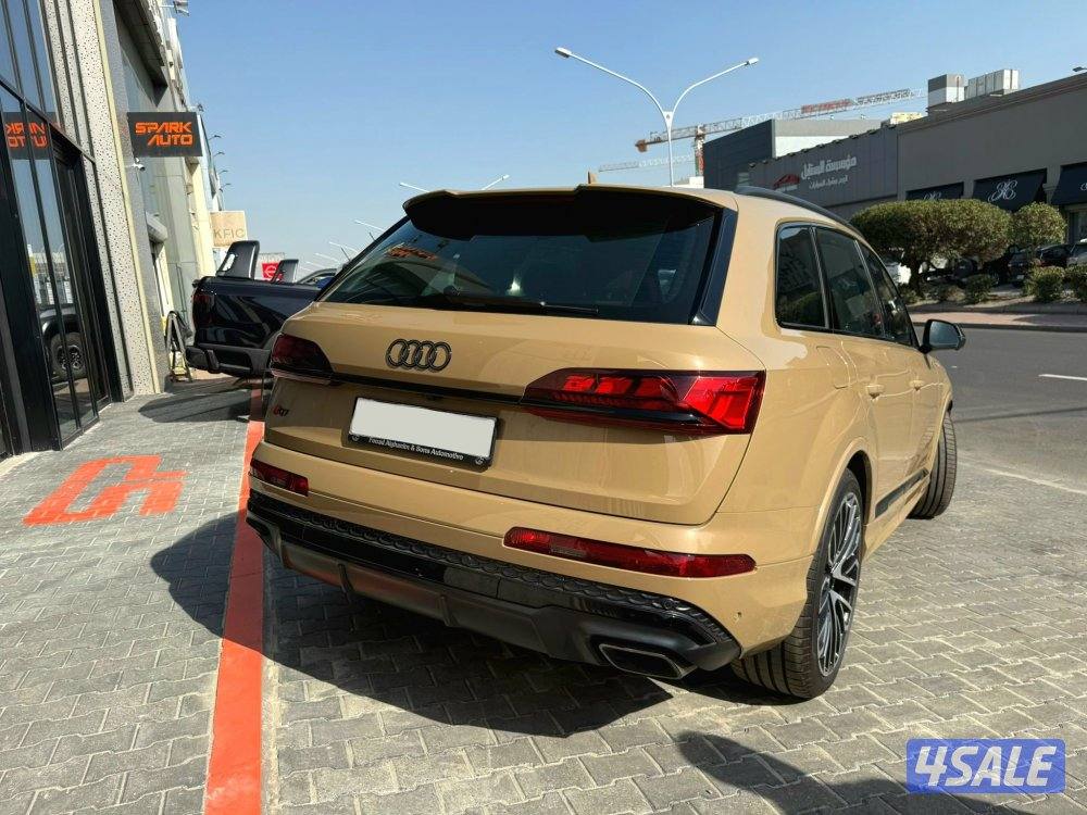 Audi Q7 S-Line3