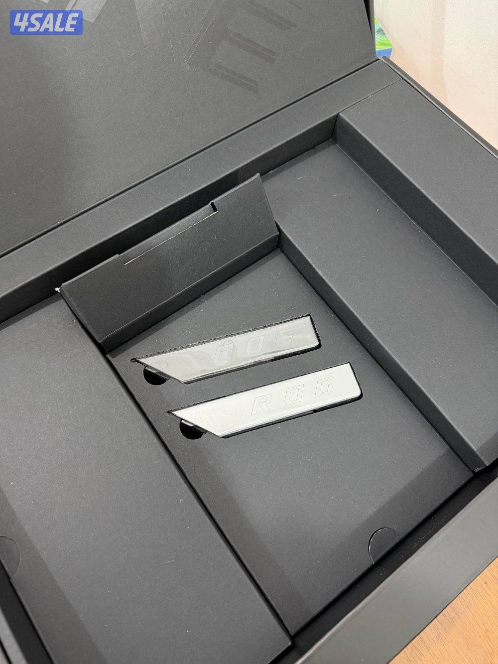 ASUS ROG Strix G15 Advantage Edition gaming laptop - barely used3