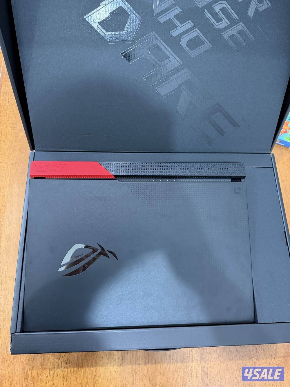 ASUS ROG Strix G15 Advantage Edition gaming laptop - barely used4