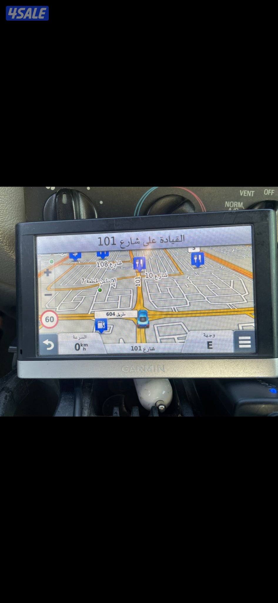 جهاز قارمن GPS نوفا الطراز 2598 خرائط الخليج و صحراء الخليج و السياري2