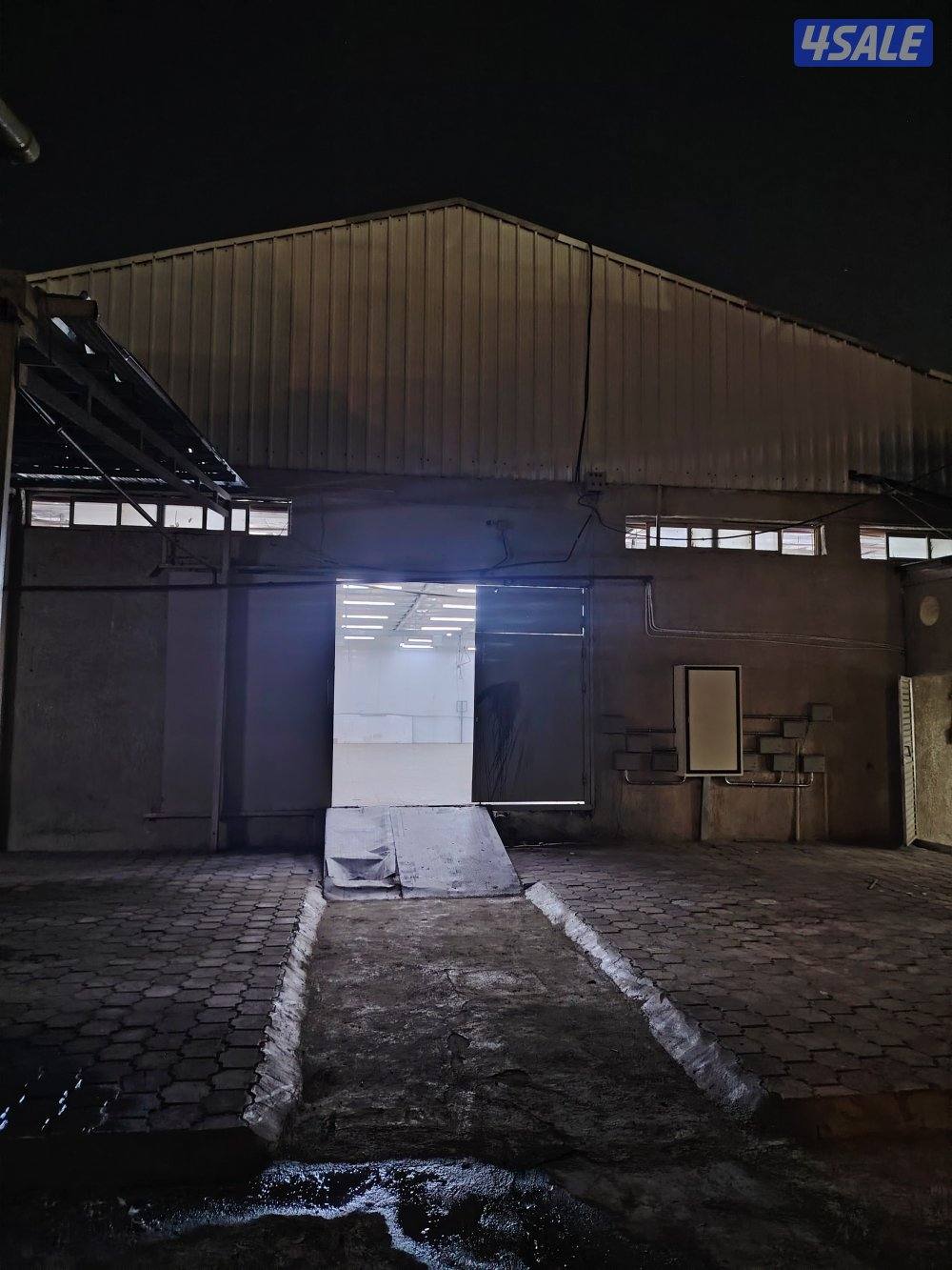 للاجار ورشه او مصنع او معرض في الري بموقع ممتاز مساحة 650 متر1