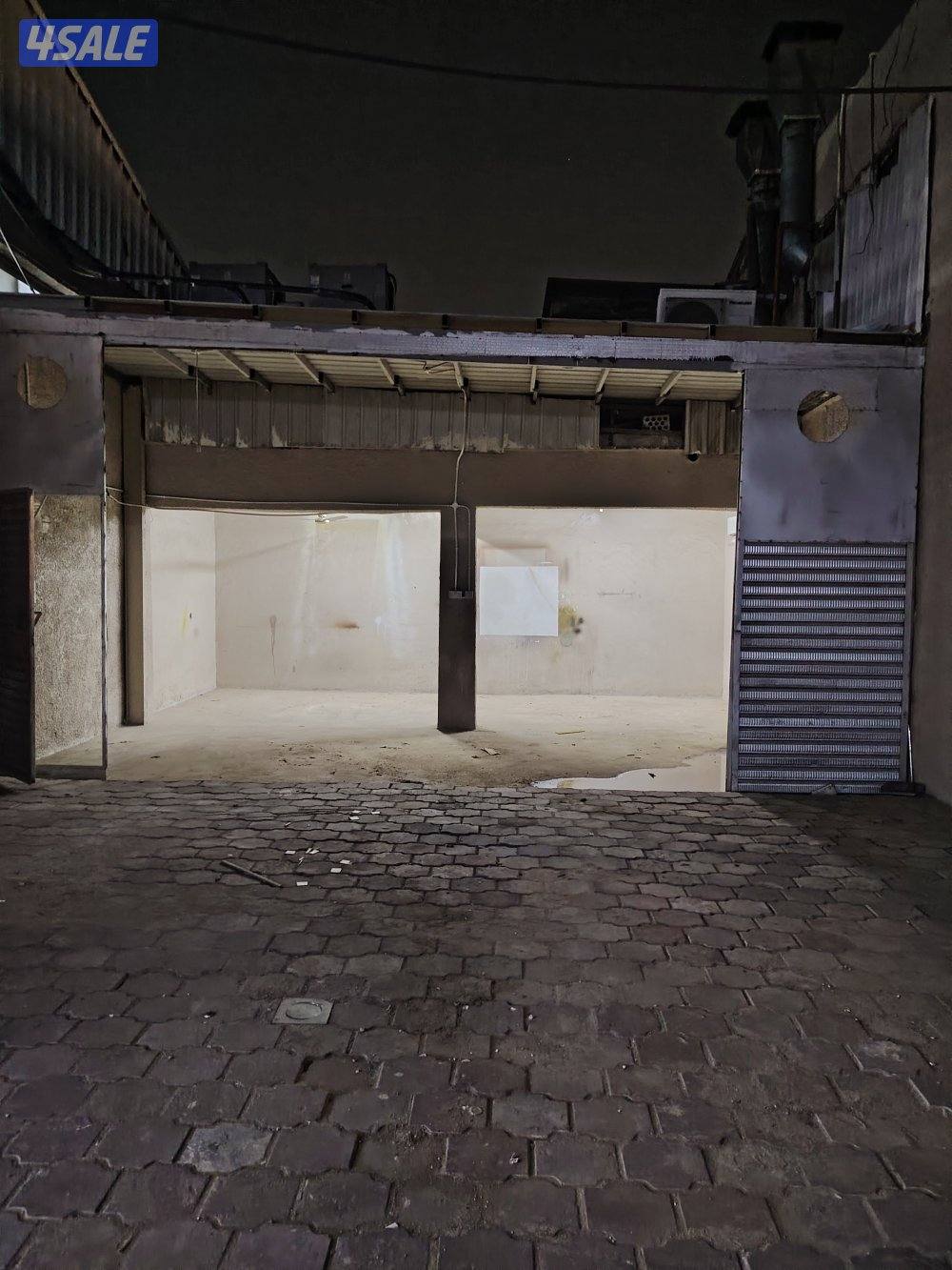 للاجار ورشه او مصنع او معرض في الري بموقع ممتاز مساحة 650 متر3