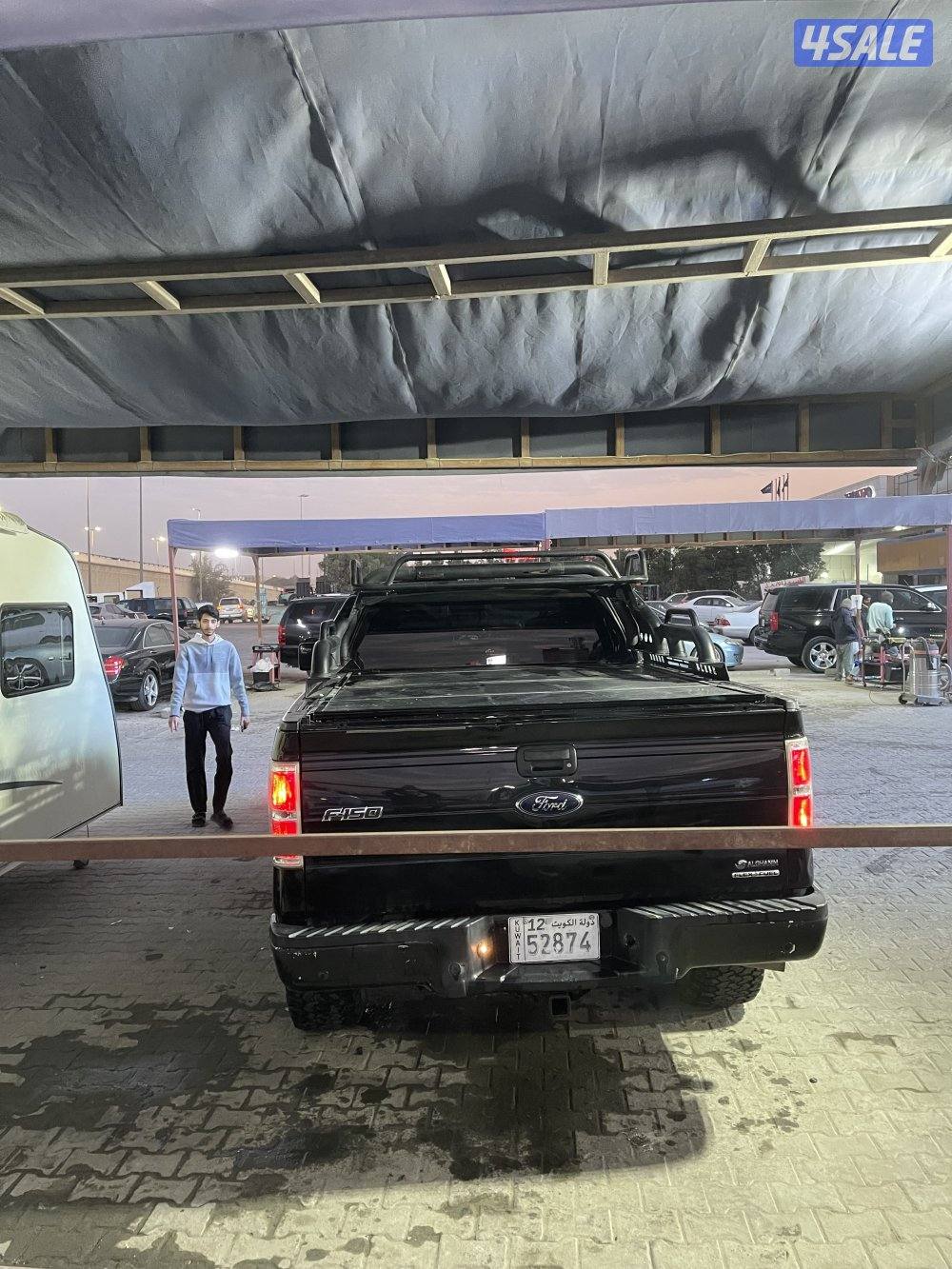 للبيع وانيتF150 فورد 2013 XLT غمارة ونص دبل قير ماشي 390 شرط الفحص5