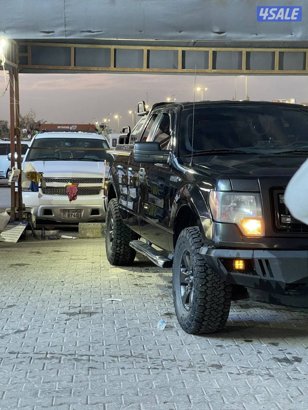 للبيع وانيتF150 فورد 2013 XLT غمارة ونص دبل قير ماشي 390 شرط الفحص6