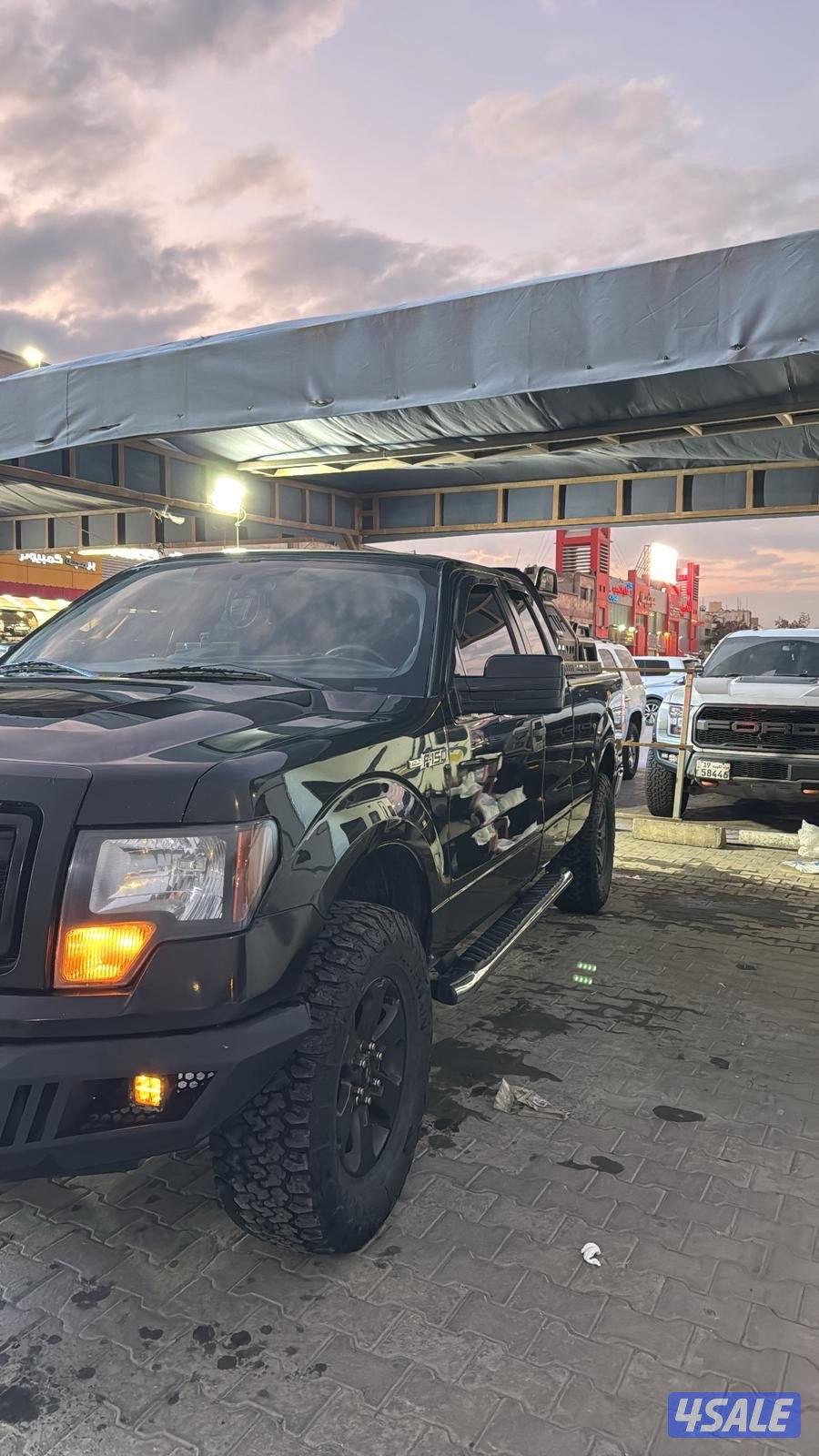 للبيع وانيتF150 فورد 2013 XLT غمارة ونص دبل قير ماشي 390 شرط الفحص14