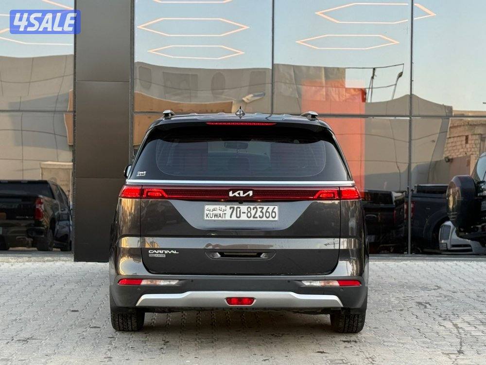 KIA CARNIVAL _2023 صبغ الوكالة5