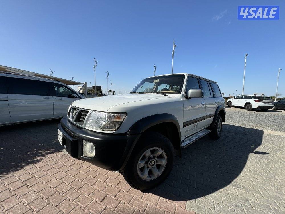نيسان سفاري1