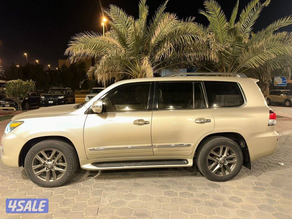 لكزس 2015 الدرجه الثانيه0