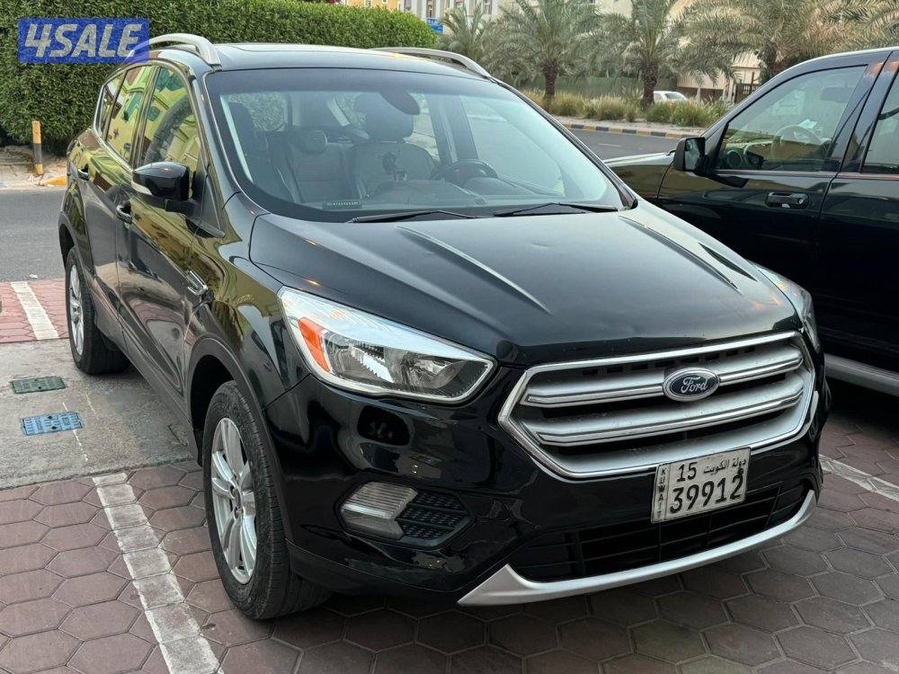 Ford escape 2017 with Sunroof15