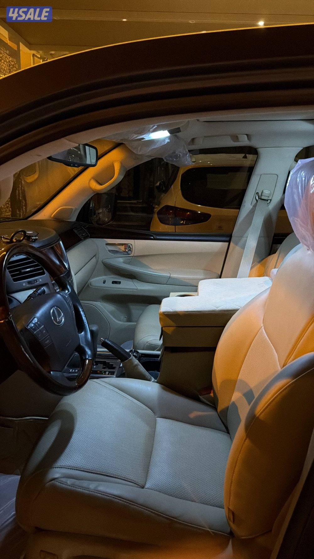 للبيع جيب لكزس4