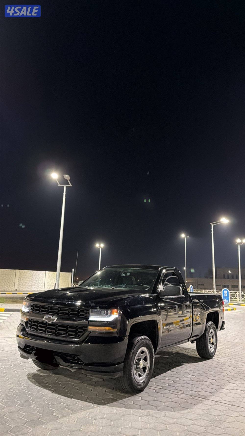 للبيع سلفرادو 2017 ماشي 270 وارد الغانم وارد الغانم0