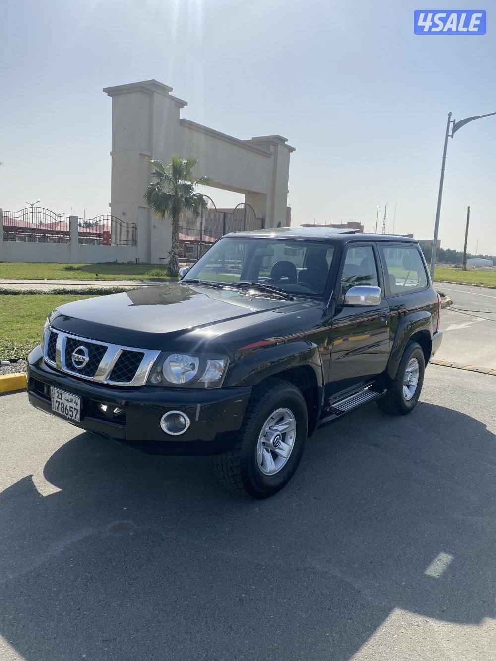 سفاري 2012 _ قير عادي _ ماشي 1120