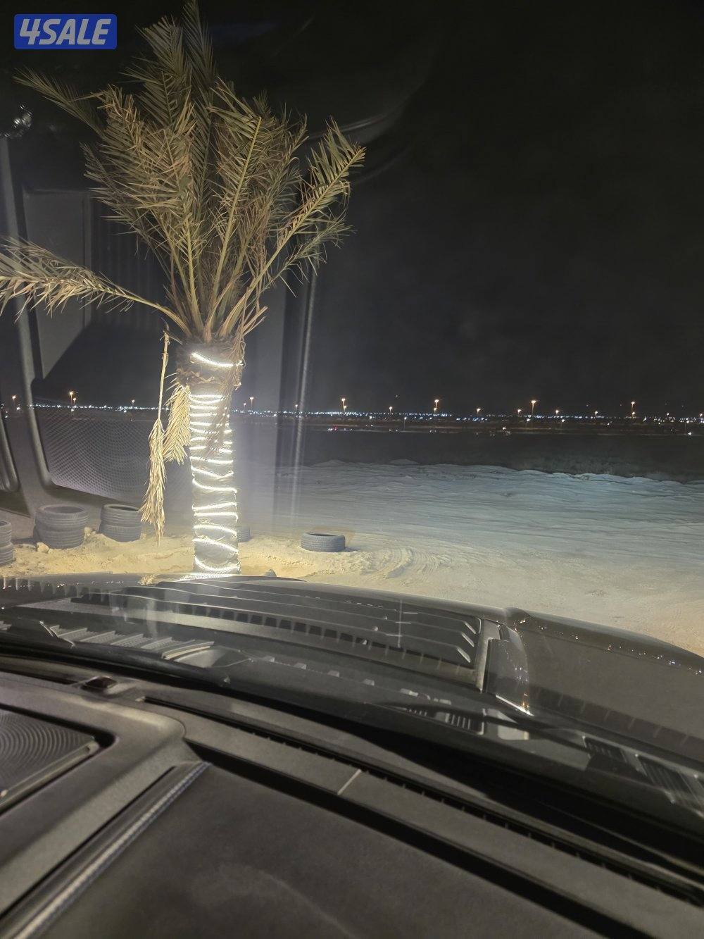 للايجار ارض فضاء على البحر مباشرة0