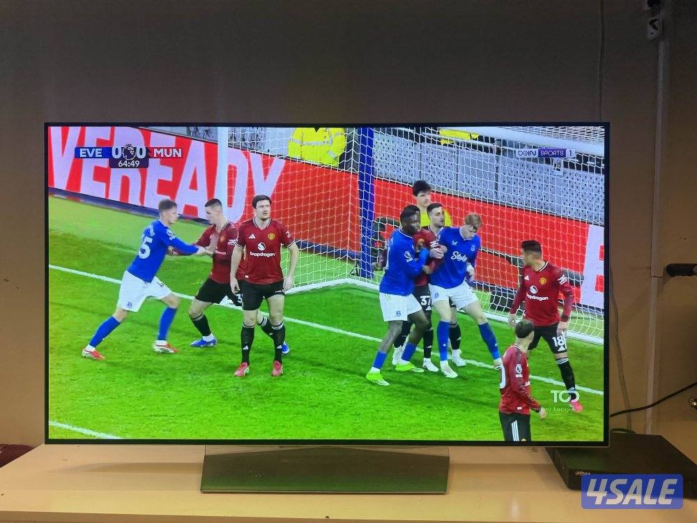 للبيع تلفزيون LG55 بوصة سمارت OLED مع الريموت1