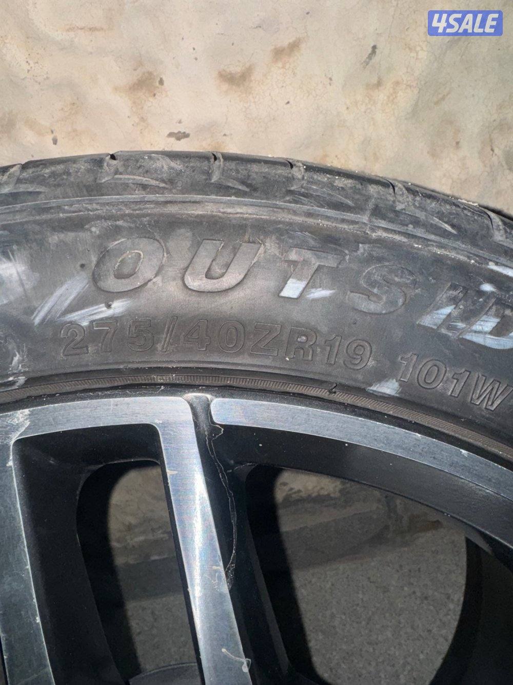 للبيع 4 رنقات AMG اصليه مع توايرهم2