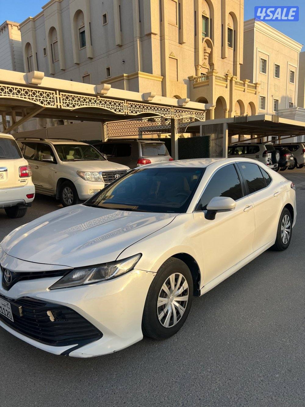 للبيع كامري موديل 20200