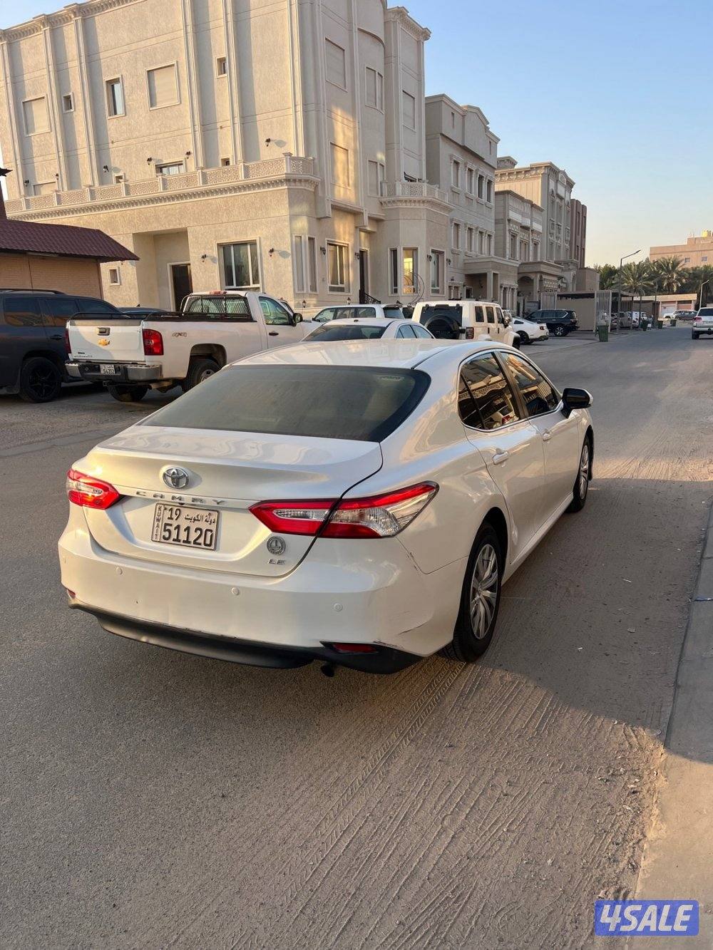 للبيع كامري موديل 20205