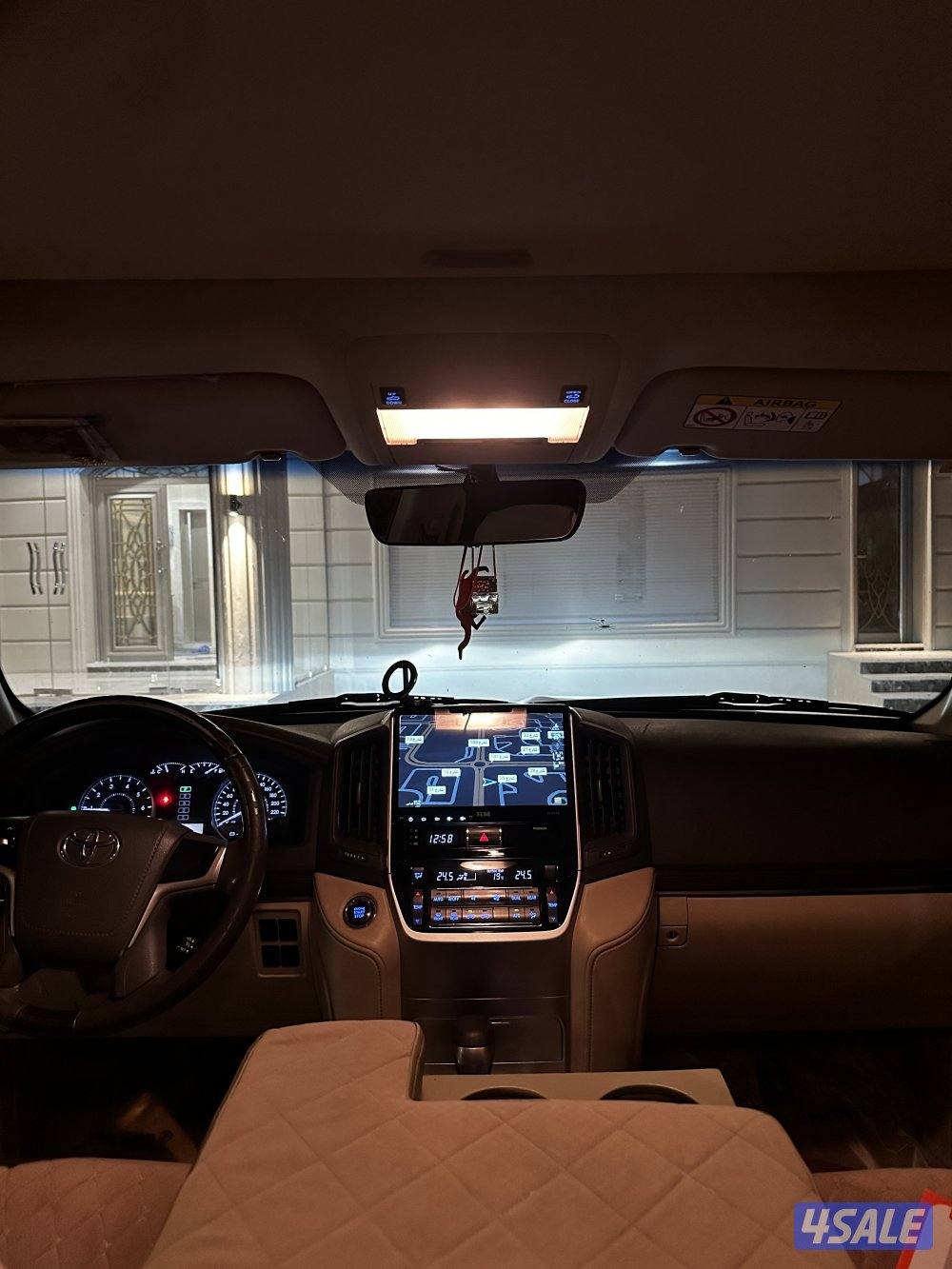 للبيع لاند كروزر 2019 V6 شرط الفحص بحالة الوكالة7