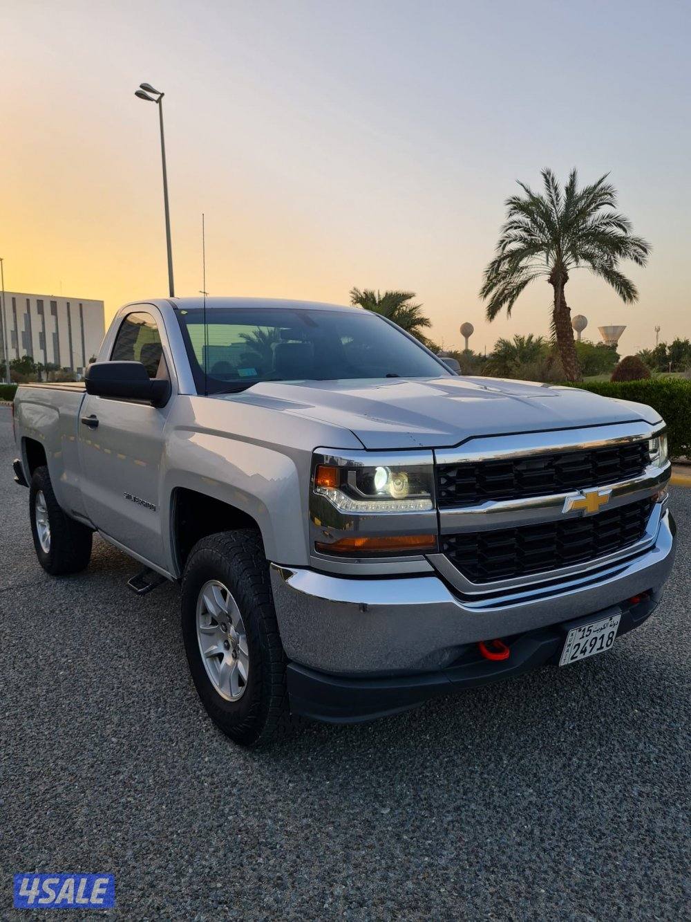 للبيع سلفرادو 2017 بحالة ممتازة جدا1