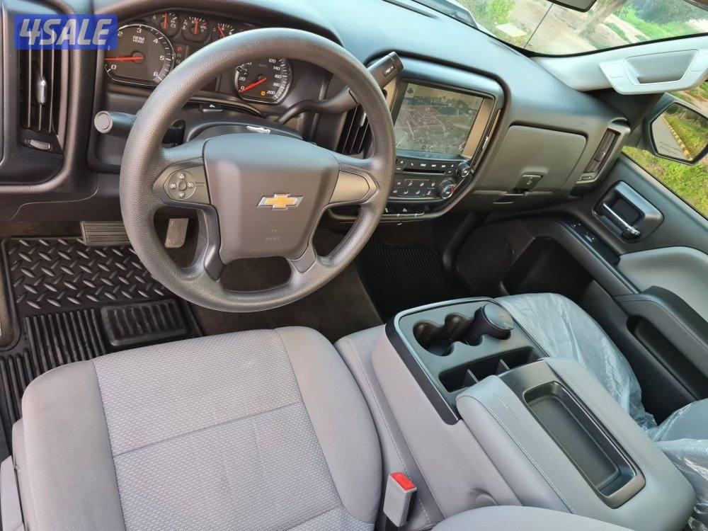 للبيع سلفرادو 2017 بحالة ممتازة جدا4