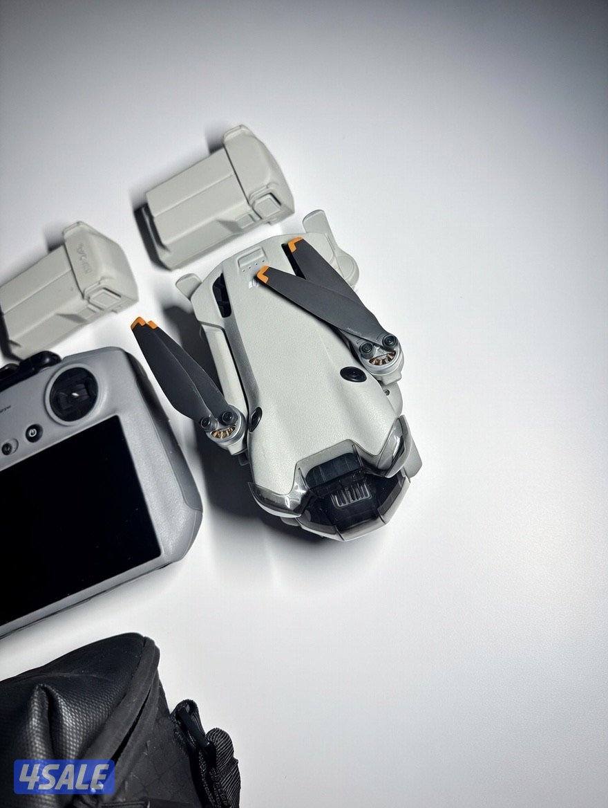Drone dji mini4 pro مع جميع اغراضهه واكسسواراتهه الاصلية1