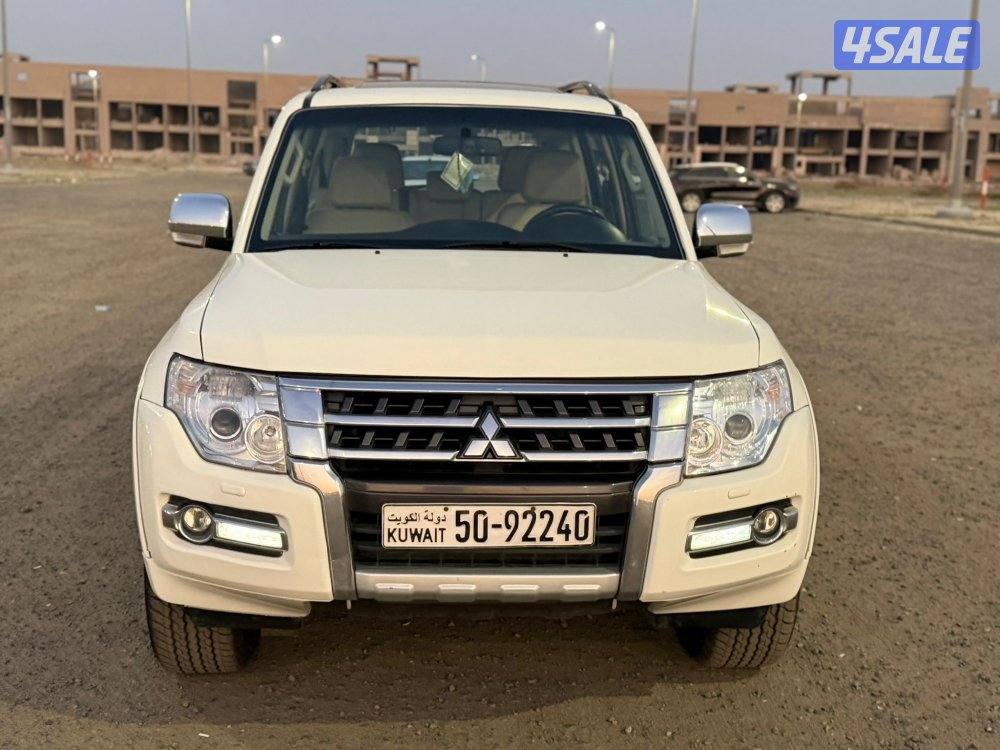 باجيرو 2022 صبغ وكالة عداد 61 فقط4