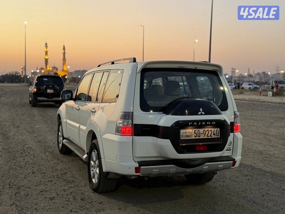 باجيرو 2022 صبغ وكالة عداد 61 فقط5