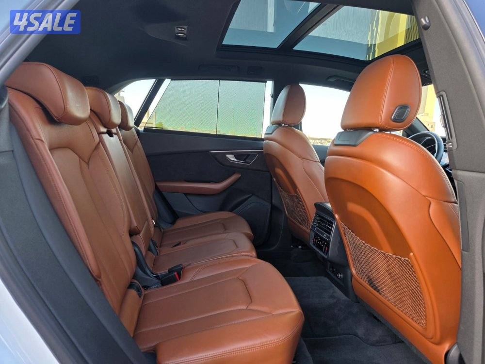 اودي Q8 اس لاين موديل /2019 عداد/77   سيرفس وكاله3