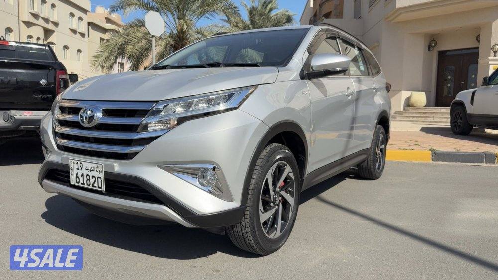 للبيع تويوتا رش موديل 2020 عداد فقط 85 صبغ الوكاله4