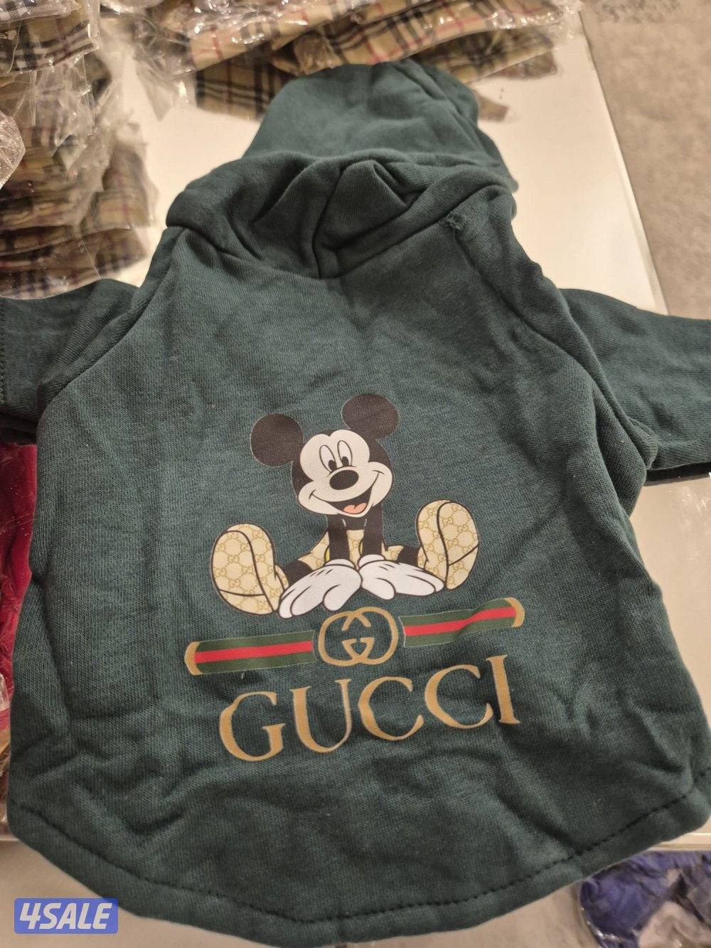 للبيع الملابس ٢٣٤بدله و٦٤دلاغات ٨ جناط للقط والكلاب لآعلئ سعر التواصل1