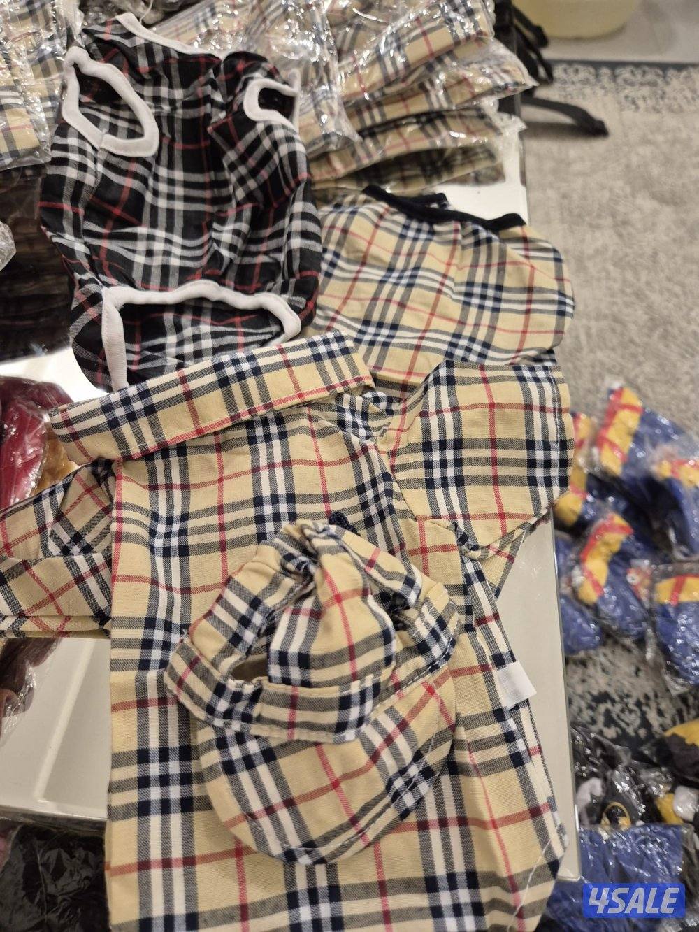 للبيع الملابس ٢٣٤بدله و٦٤دلاغات ٨ جناط للقط والكلاب لآعلئ سعر التواصل3