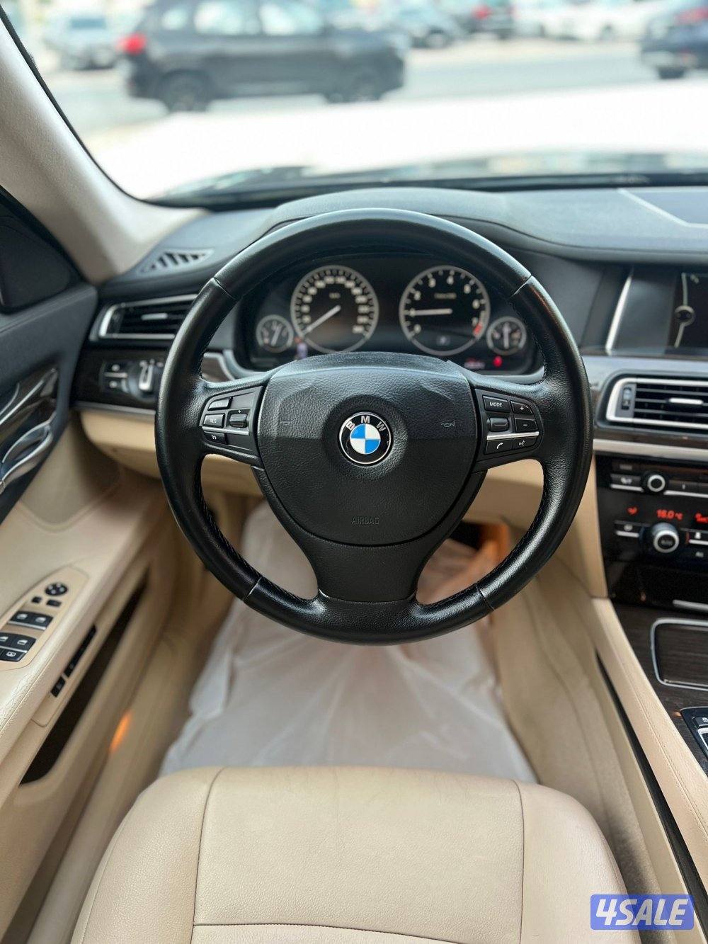 بي ام 2013/Li730 ماشي 100 الف بحالة الوكاله صبغ الوكاله شرط الفحص10