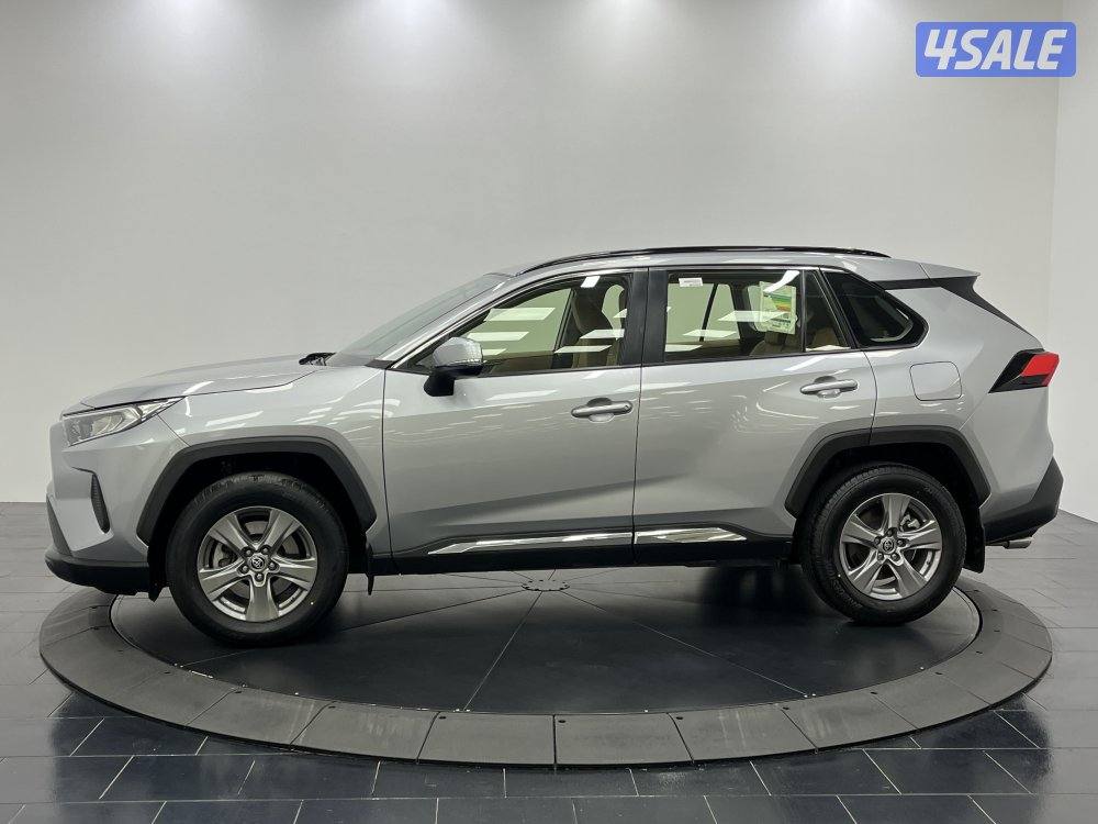 TOYOTA RAV401 4X2 STANDARD OPTION2