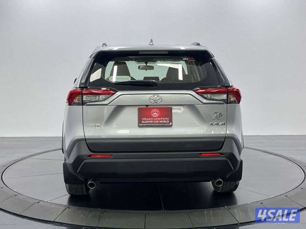 TOYOTA RAV401 4X2 STANDARD OPTION8