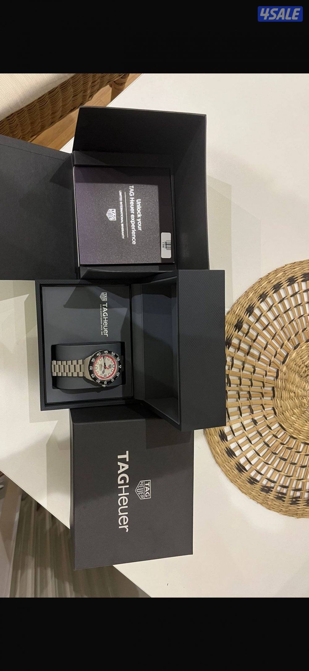 ساعه تاق هيور اصليه0