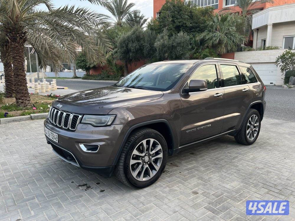 جراند شيروكي ليميتد موديل ٢٠١٨ بحاله ممتازه4