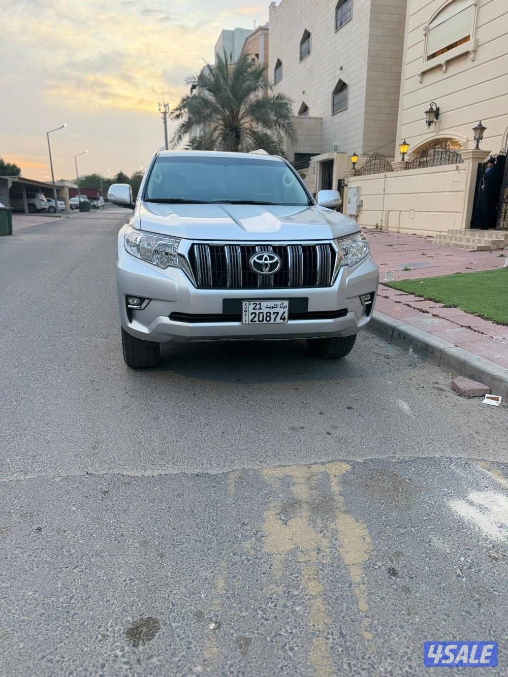 Toyota prado 2023 for sale. 4 piss repent. engine gear chassis you can0