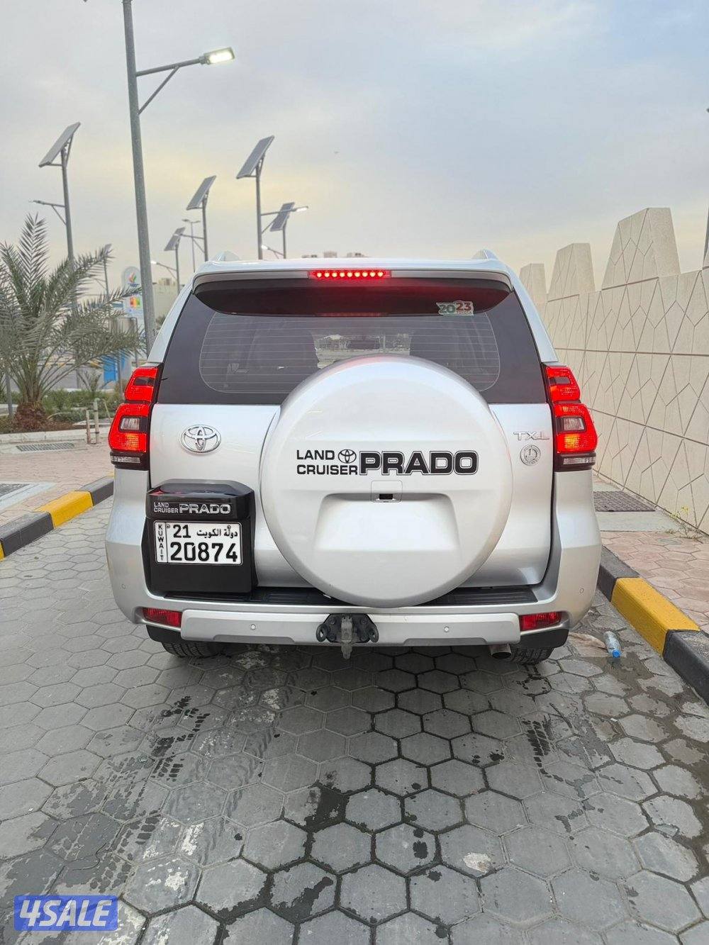 Toyota prado 2023 for sale. 4 piss repent. engine gear chassis you can4