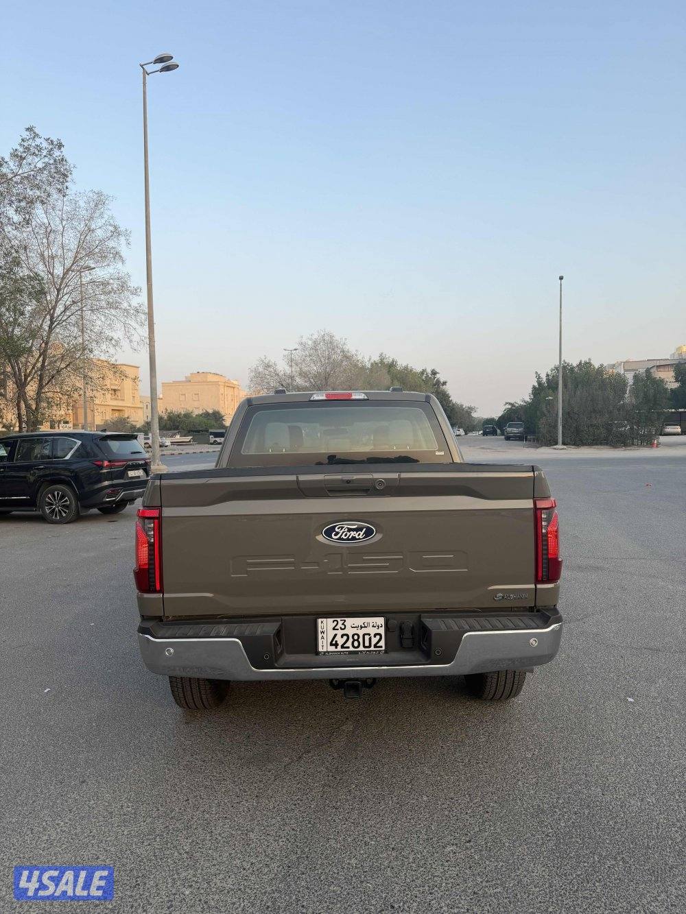 للبيع f-1500