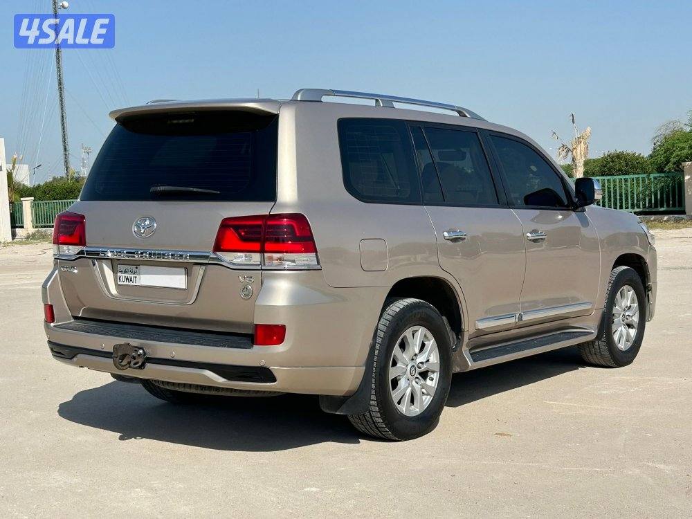 سيرفس وكاله عداد 200 الف GXR6