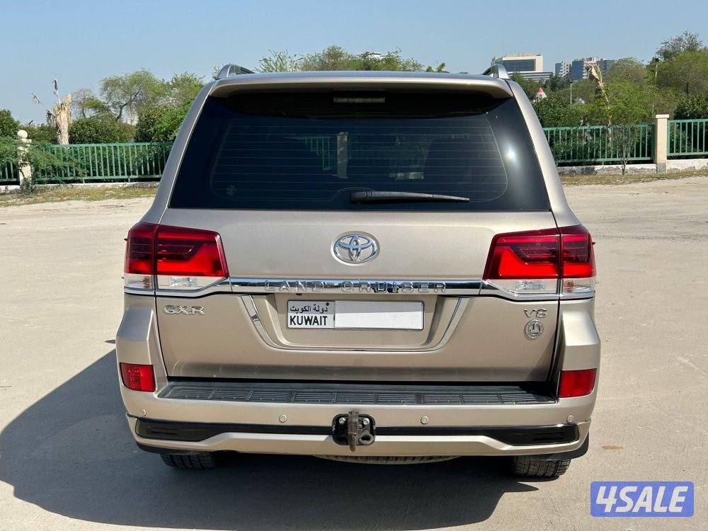 سيرفس وكاله عداد 200 الف GXR7