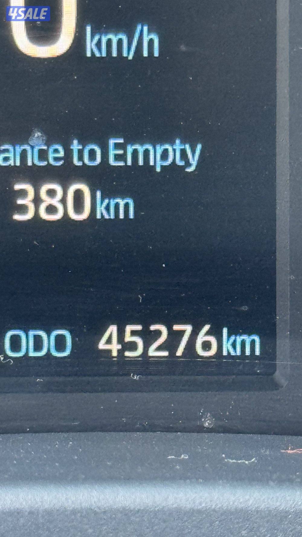 للبيع لاند كروزر ستاندر GX موديل 202411