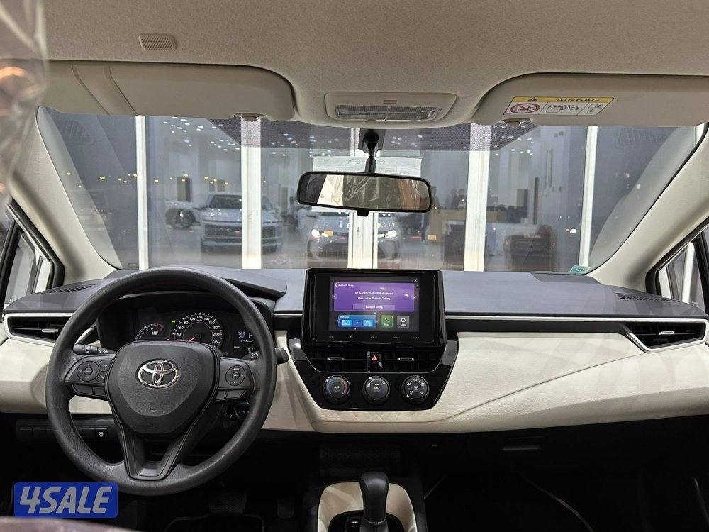 تويوتا كرولا  2.0 XLI موديل  2024 عداد اصفار6