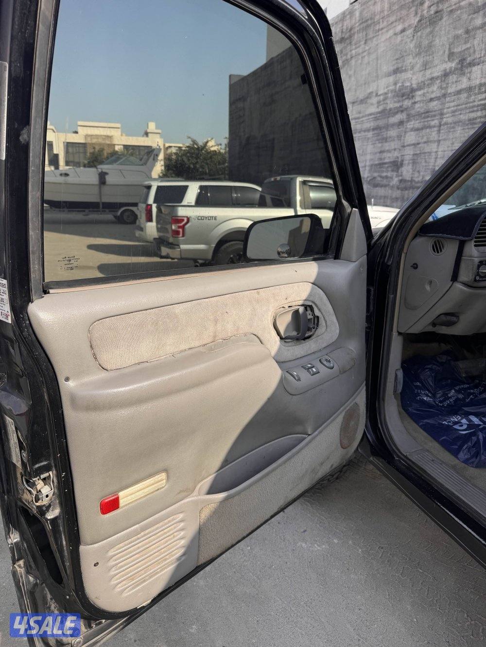 تاهو مديل 1997 باب واحد دبل شغال3