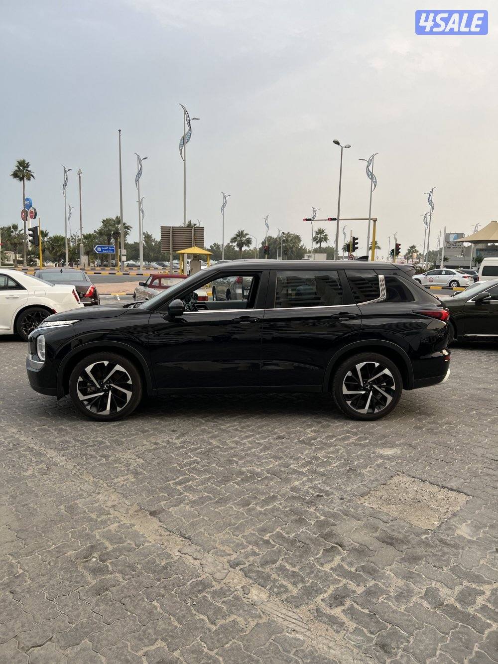 للبيع اوت لاندر بحالة ممتازة12