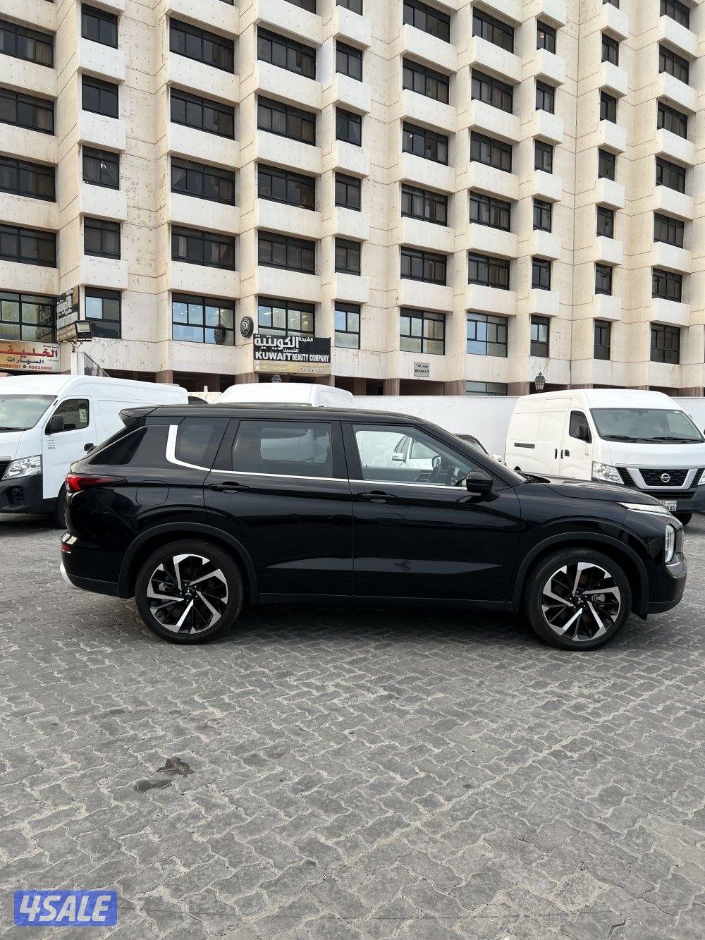 للبيع اوت لاندر بحالة ممتازة13