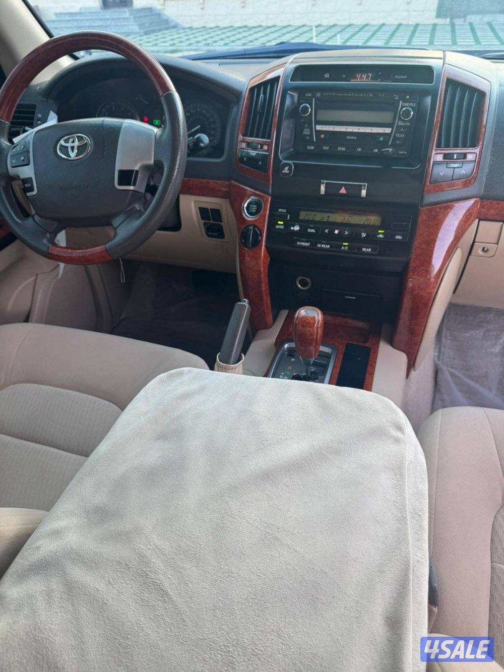 لاندكروزر GXR 20126