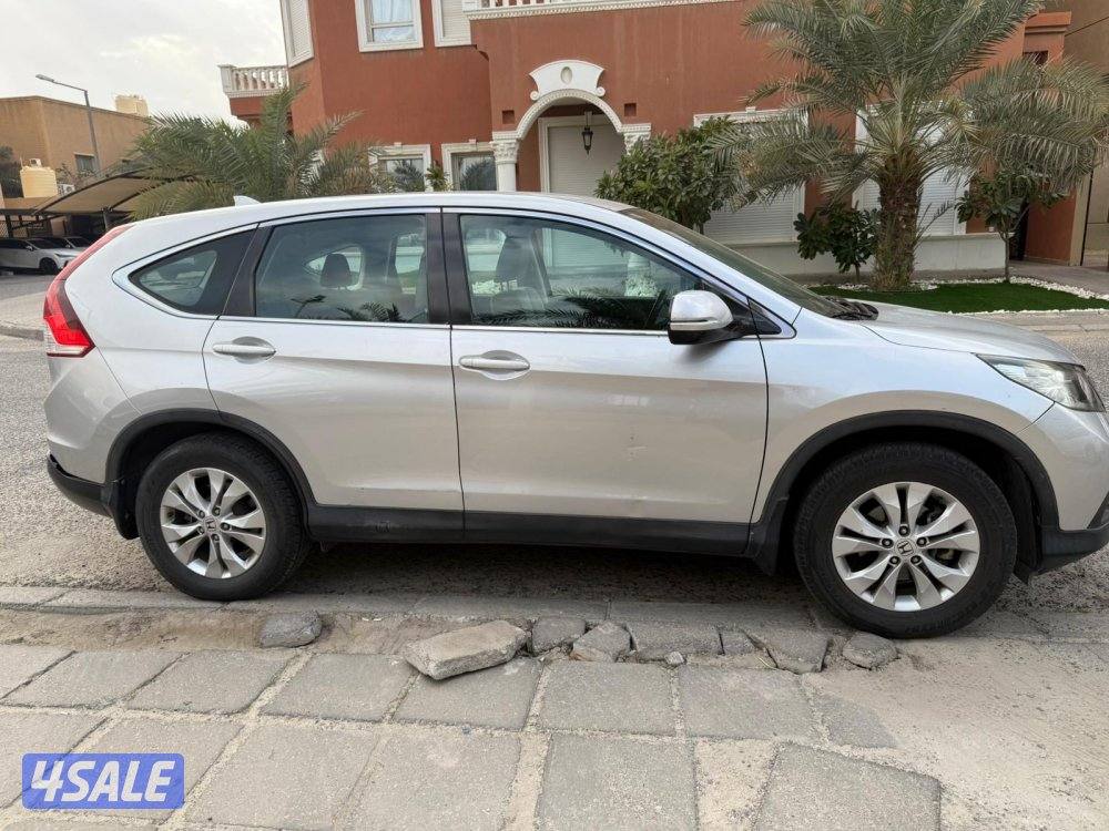 التواصل فقط واتساب محادثه Khaldiya block 3 bloudan street4