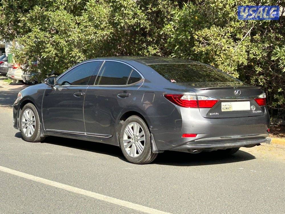 لكزس ES250
موديل 20153