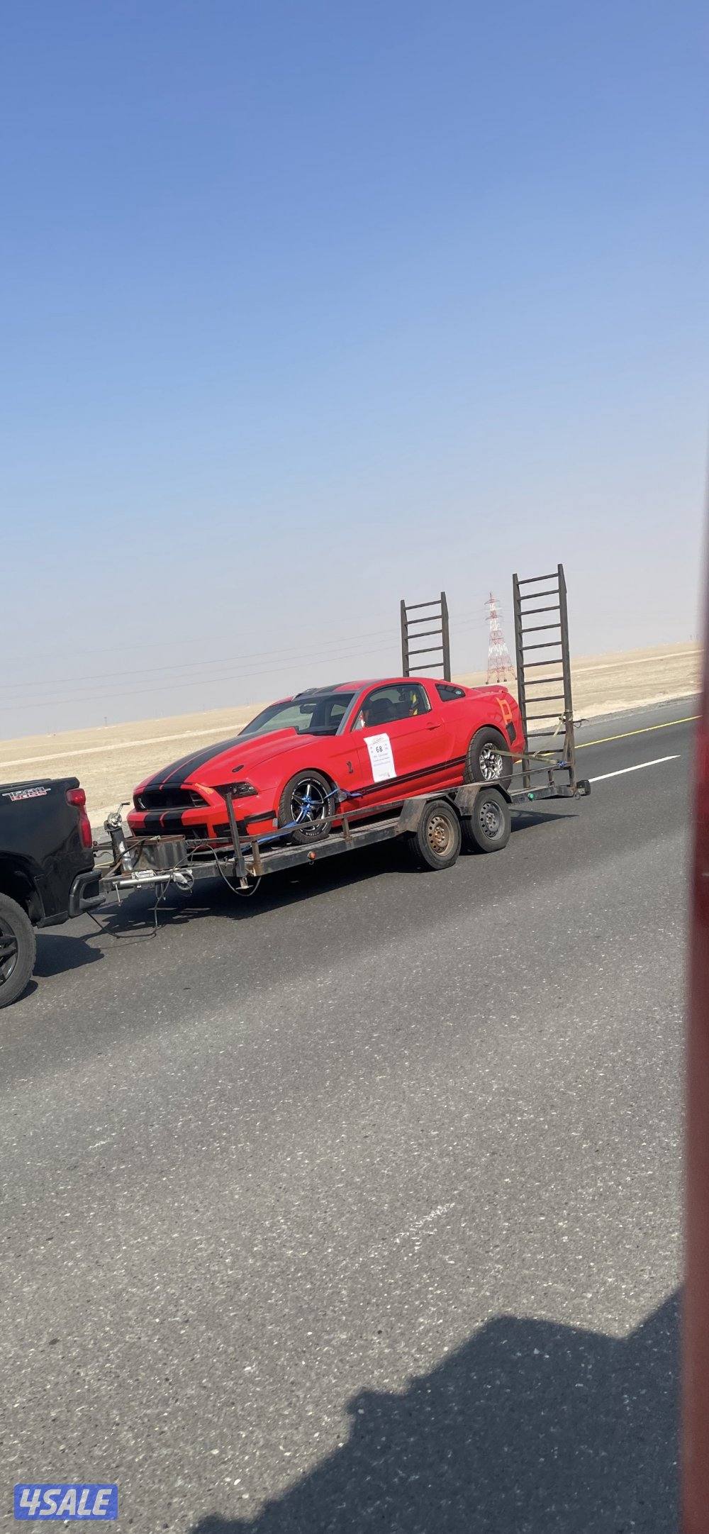 للبيع عربانه قلص سيارات تحتاج فقط تواير و ليتات خلفيه2